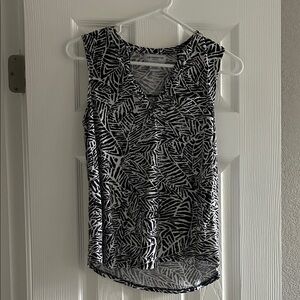 Sleeveless Top - Black and White